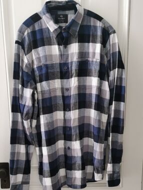 Mens WindRiver Blue Plaid Long-Sleeve Cabin Flannel Stretch Shirt. Size XL Tall